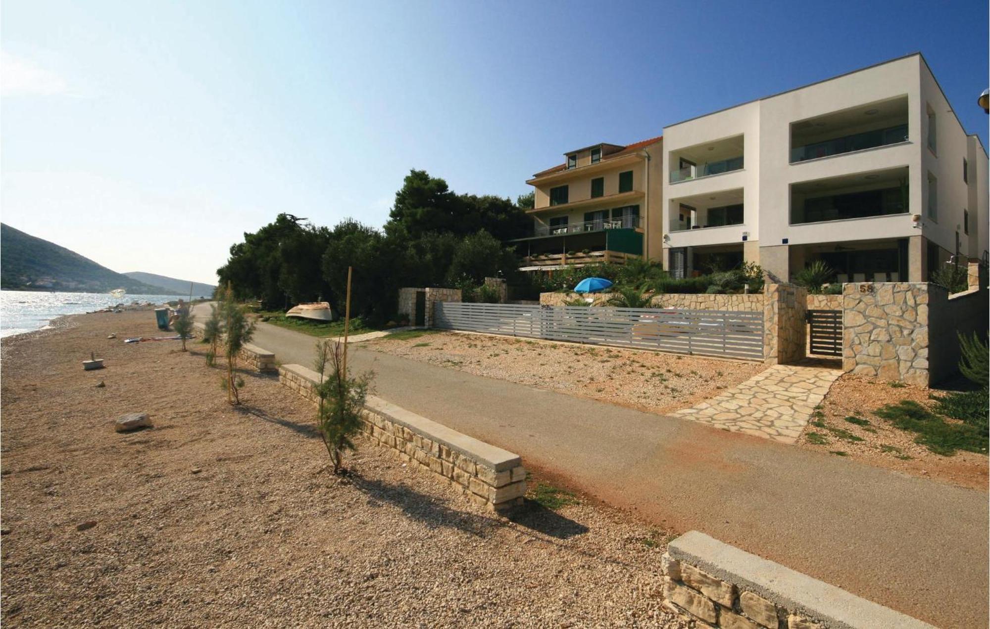 Stunning Apartment In Grebastica With Kitchen Exterior photo
